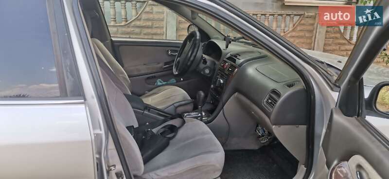 Nissan Maxima 2000
