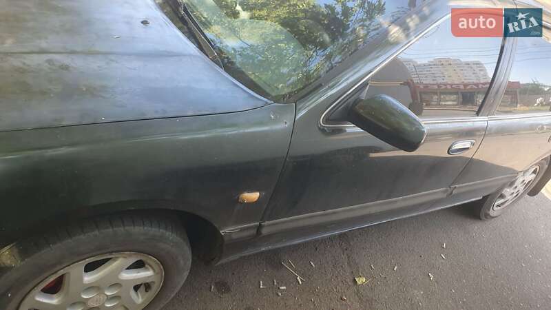 Седан Nissan Maxima 1995 в Одессе