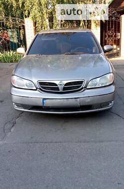 Седан Nissan Maxima 2002 в Києві