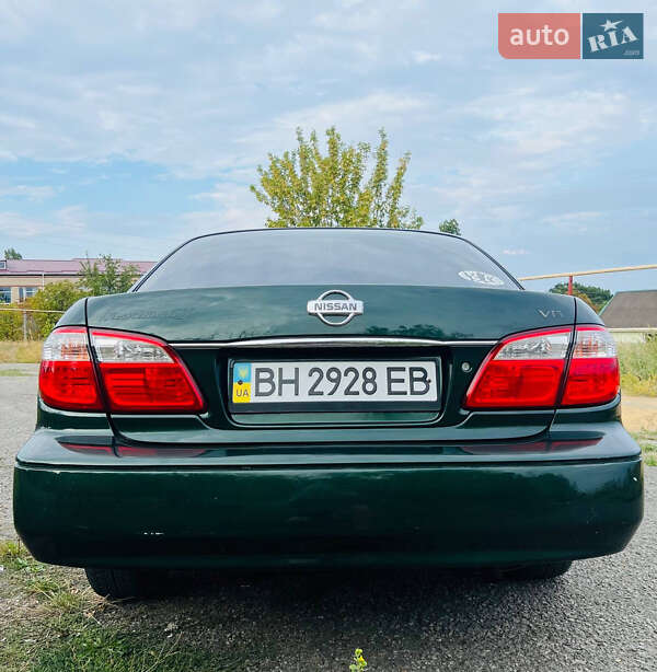 Седан Nissan Maxima 2002 в Ивановке