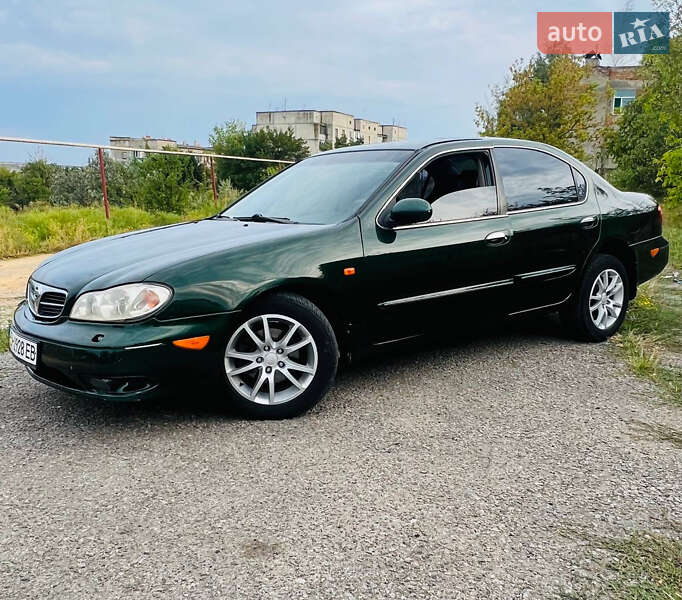 Седан Nissan Maxima 2002 в Ивановке