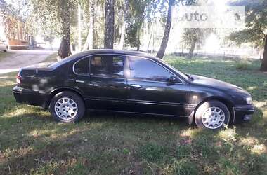 Седан Nissan Maxima 1998 в Староконстантинове