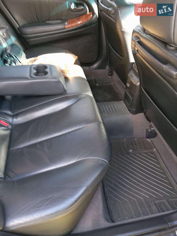 Седан Nissan Maxima 2005 в Чернігові