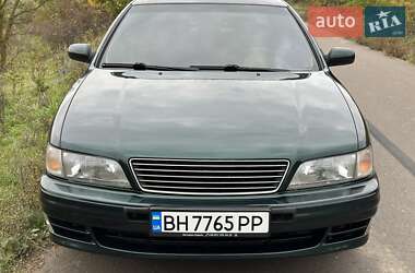 Седан Nissan Maxima 1998 в Одесі