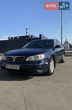 Седан Nissan Maxima 2002 в Днепре