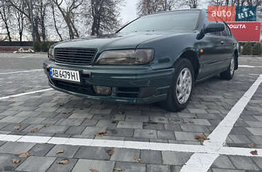 Седан Nissan Maxima 1998 в Виннице