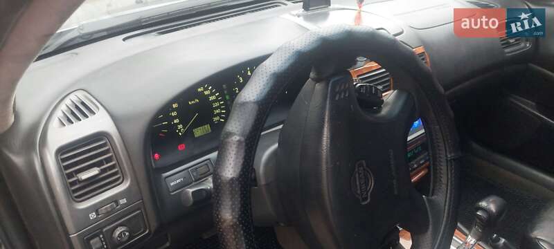Седан Nissan Maxima 2003 в Сокалі