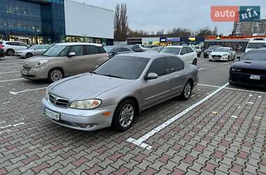 Седан Nissan Maxima 2000 в Одесі