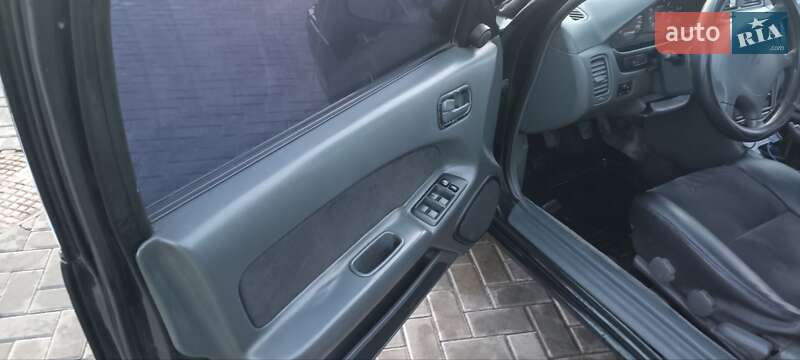 Седан Nissan Maxima 1998 в Царичанке фото 6 Седан Nissan Maxima 1998 в Царичанке