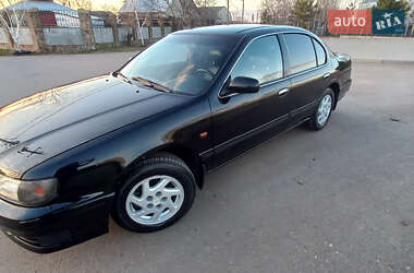 Седан Nissan Maxima 1996 в Одесі