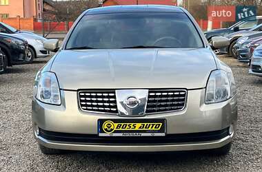 Седан Nissan Maxima 2004 в 