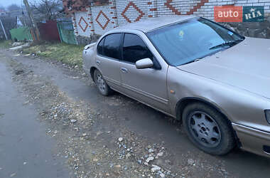 Седан Nissan Maxima 1996 в Одесі