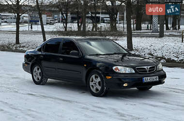 Седан Nissan Maxima 2000 в Умани