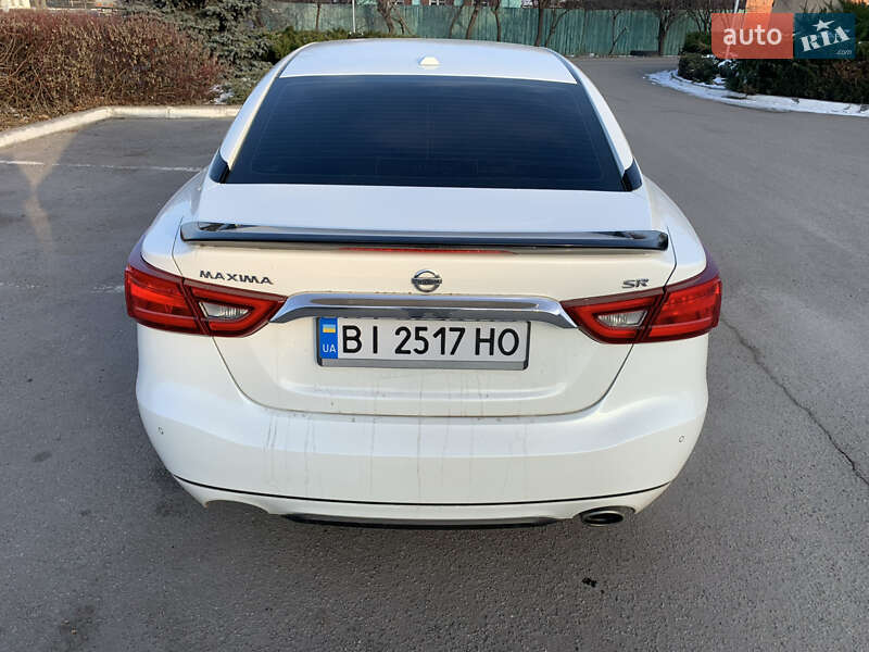 Седан Nissan Maxima 2015 в Полтаве