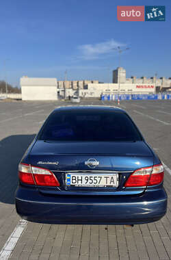 Седан Nissan Maxima 2000 в 