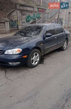 Седан Nissan Maxima 2000 в Дніпрі