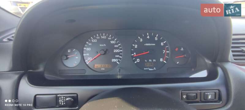Седан Nissan Maxima 1999 в Днепре