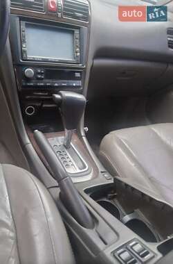 Седан Nissan Maxima 2000 в Івано-Франківську