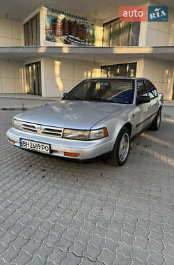 Седан Nissan Maxima 1992 в Одесі