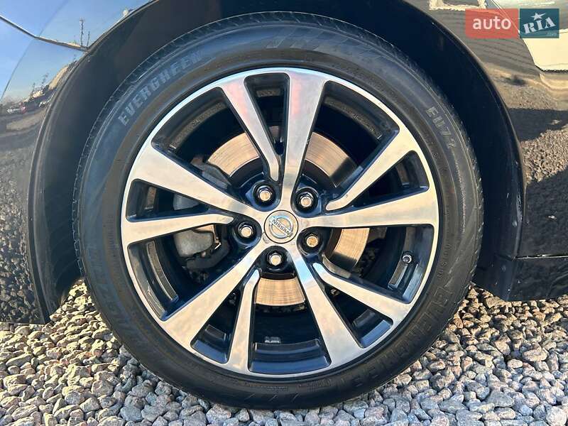Седан Nissan Maxima 2017 в Одесі