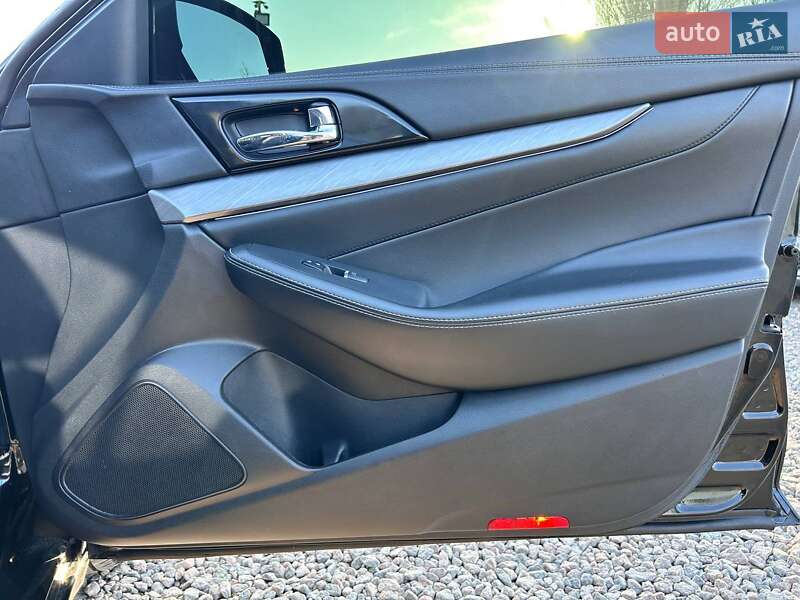 Седан Nissan Maxima 2017 в Одесі