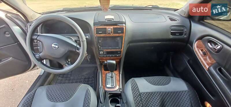 Седан Nissan Maxima 2005 в Одессе