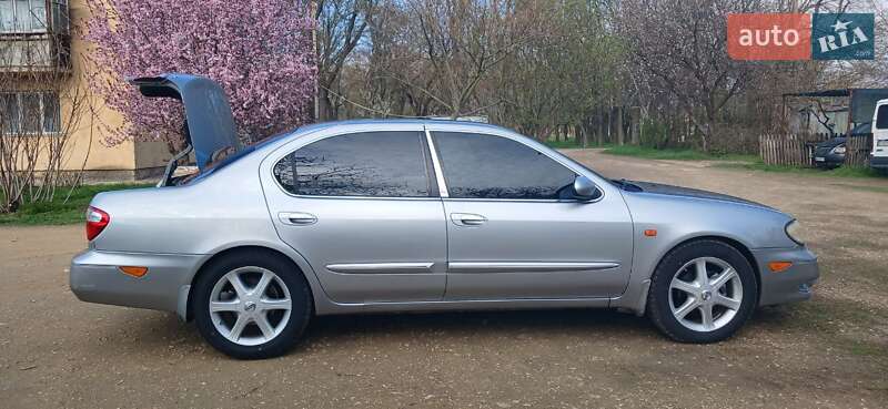 Седан Nissan Maxima 2005 в Одессе