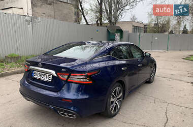 Седан Nissan Maxima 2018 в 