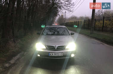 Седан Nissan Maxima 2002 в 