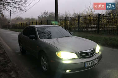 Седан Nissan Maxima 2002 в 