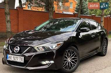 Седан Nissan Maxima 2016 в 