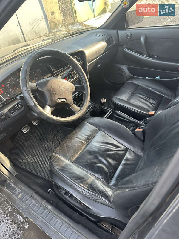 Nissan Maxima 1990
