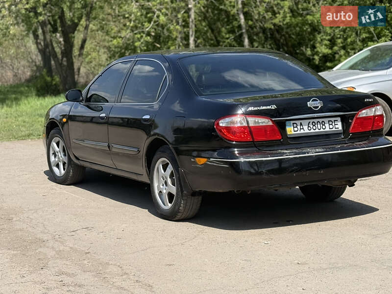 Седан Nissan Maxima 2003 в Голованевске