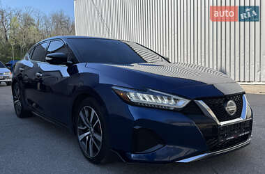 Седан Nissan Maxima 2018 в 
