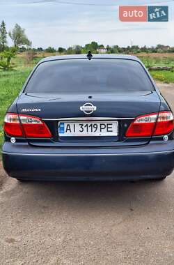 Седан Nissan Maxima 2002 в 