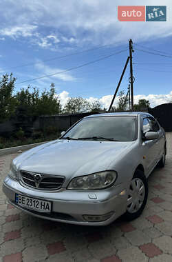 Седан Nissan Maxima 2002 в Николаеве