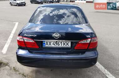 Седан Nissan Maxima 2004 в 