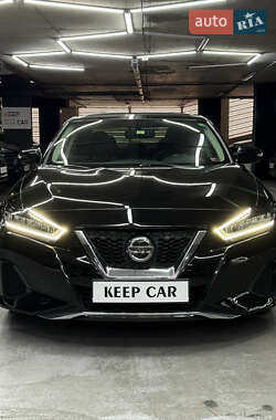 Седан Nissan Maxima 2019 в 