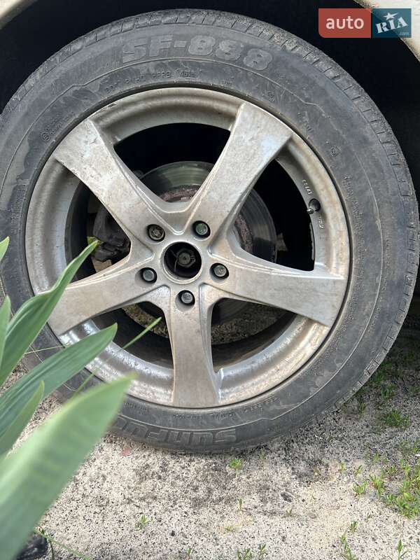 Седан Nissan Maxima 1996 в Змиеве фото 6 Седан Nissan Maxima 1996 в Змиеве