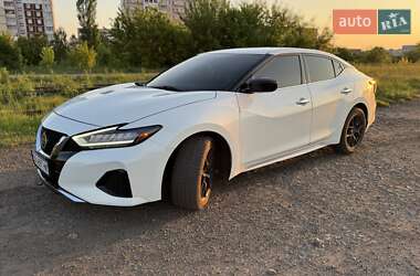 Седан Nissan Maxima 2019 в Бердичеві