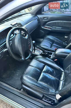 Седан Nissan Maxima 1998 в 