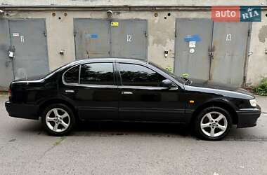 Седан Nissan Maxima 1996 в 