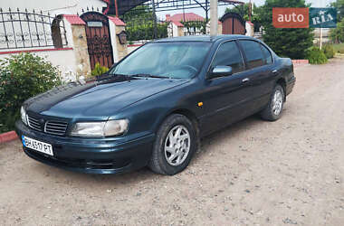 Седан Nissan Maxima 1996 в Одессе