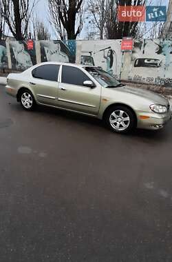 Седан Nissan Maxima 2003 в Киеве