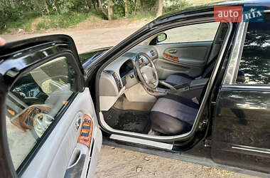 Седан Nissan Maxima 2004 в 