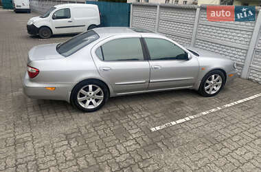 Седан Nissan Maxima 2003 в 