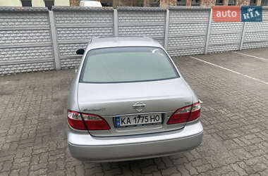 Седан Nissan Maxima 2003 в 