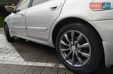 Седан Nissan Maxima 2002 в 