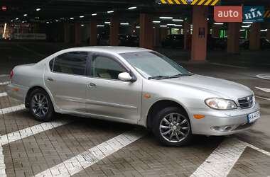Седан Nissan Maxima 2002 в 