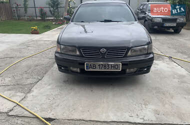 Седан Nissan Maxima 1996 в 